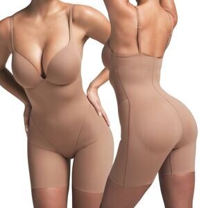 SKIMS Ultimate Body PushUp Butt Enhancing Padded Mid-Thigh Bodysuit Sienna L NWT